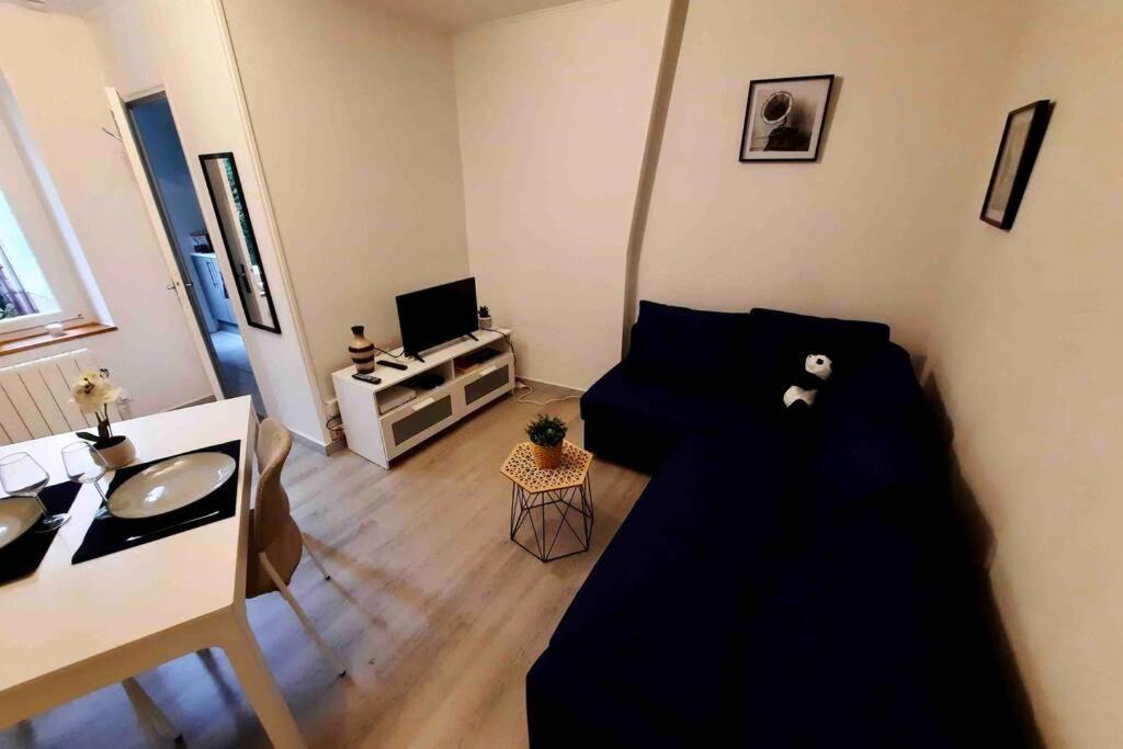 Grand Studio Confort Avec Exterieur 랭스 외부 사진